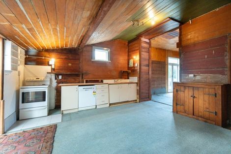 Photo of property in 14 Oregon Road, Te Awanga, 4102