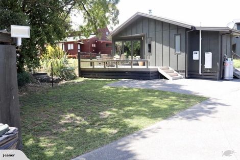 Photo of property in 2 Park Avenue Mews, Ohakune, 4625