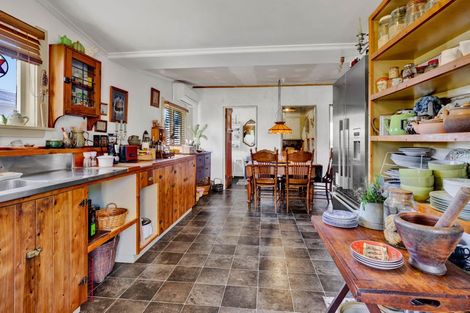 Photo of property in 77 Swansea Road, Stratford, 4332