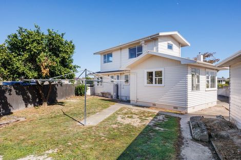 Photo of property in 3 Ellesmere Crescent, Highbury, Palmerston North, 4412