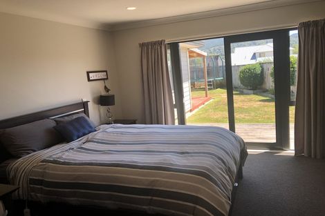 Photo of property in 38 Talbot Grove, Trentham, Upper Hutt, 5018