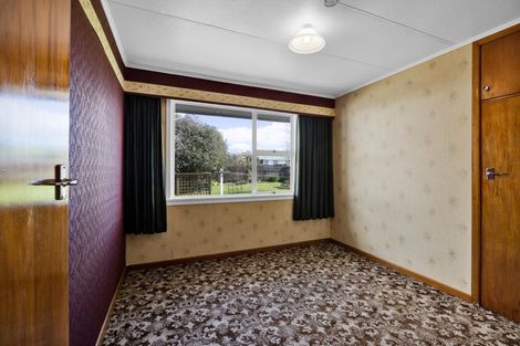 Photo of property in 75 Domett Street, Waitara, 4320