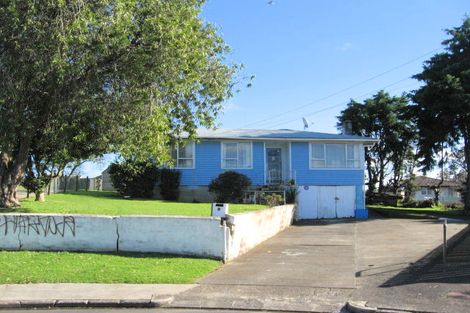 Photo of property in 8 Leonard Place, Otara, Auckland, 2023