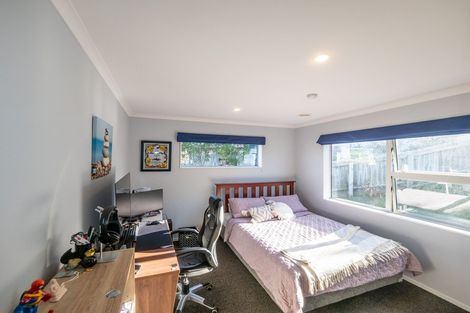 Photo of property in 51 Mauldeth Terrace, Churton Park, Wellington, 6037