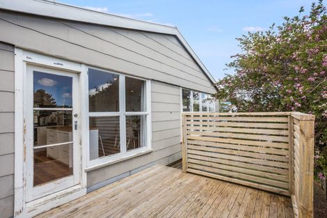 Photo of property in 25a Chaffey Crescent, Titahi Bay, Porirua, 5022
