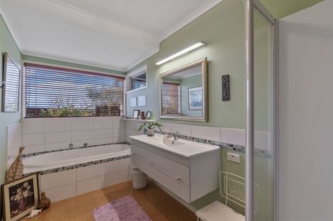 Photo of property in 23 Brymer Road, Grandview Heights, Hamilton, 3200