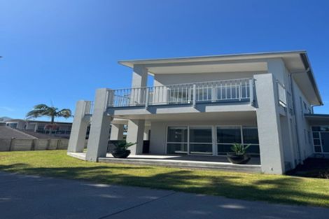 Photo of property in 24 Ocean View Road, Coastlands, Whakatane, 3120