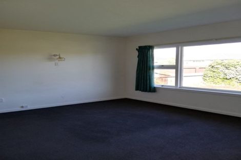 Photo of property in 8 Fenchurch Street, Northcote, Christchurch, 8052