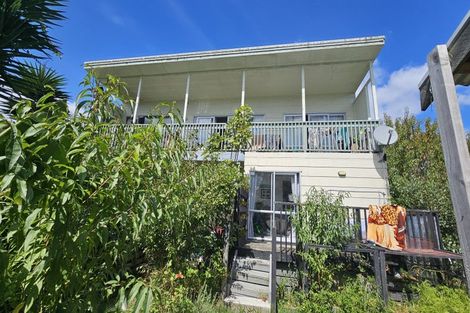 Photo of property in 35 Tahuna Road, Paihia, 0200