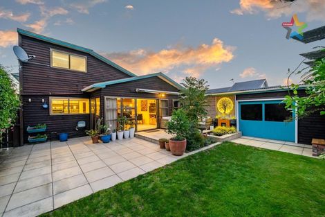 Photo of property in 27 Holyoake Crescent, Avalon, Lower Hutt, 5011