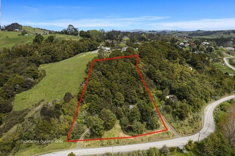 Photo of property in 64 Paparoa Station Road, Paparoa, 0571