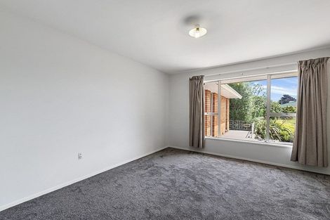 Photo of property in 19 Rutherglen Avenue, Ilam, Christchurch, 8041