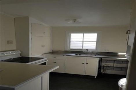 Photo of property in 35 Richmond Street, Fitzroy, New Plymouth, 4312