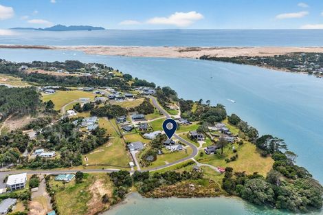 Photo of property in 131 Estuary Drive, Mangawhai Heads, Mangawhai, 0505