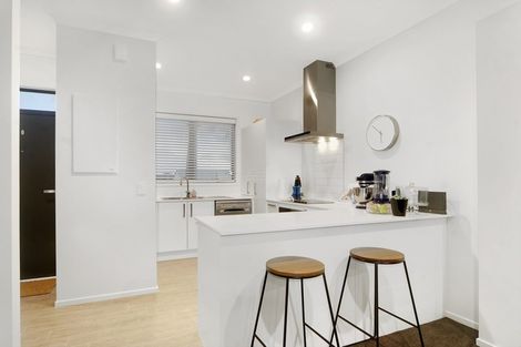 Photo of property in 46 Fenchurch Street, Wai O Taiki Bay, Auckland, 1072