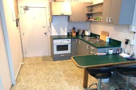 Photo of property in Terrace Tower Apartments, 3d/126 The Terrace, Wellington Central, Wellington, 6011