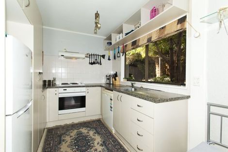 Photo of property in 306 Don Buck Road, Massey, Auckland, 0614