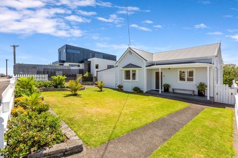 Photo of property in 19 Beach Street, Fitzroy, New Plymouth, 4312