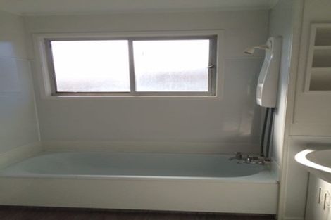 Photo of property in 1/48 Avenue Road, Otahuhu, Auckland, 1062