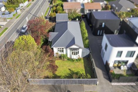 Photo of property in 124 Edward Avenue, Edgeware, Christchurch, 8013