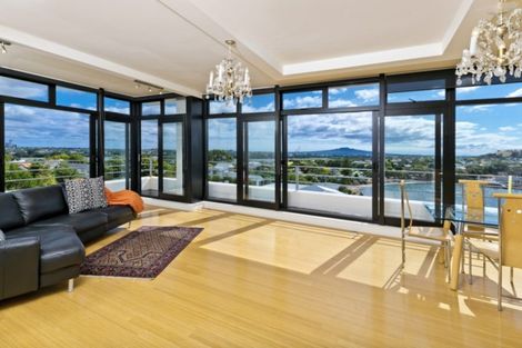 Photo of property in 58/45 Stanley Road, Stanley Point, Auckland, 0624
