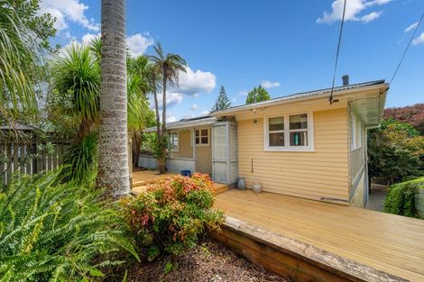 Photo of property in 155 Don Buck Road, Massey, Auckland, 0614