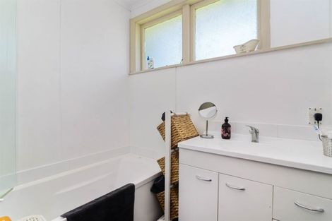 Photo of property in 11 Manuka Crescent, Hillcrest, Rotorua, 3015