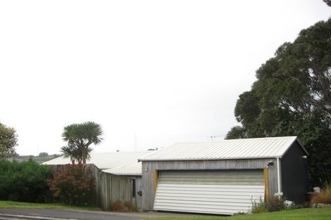 Photo of property in 7 Butlers Lane, Oakura, 4314