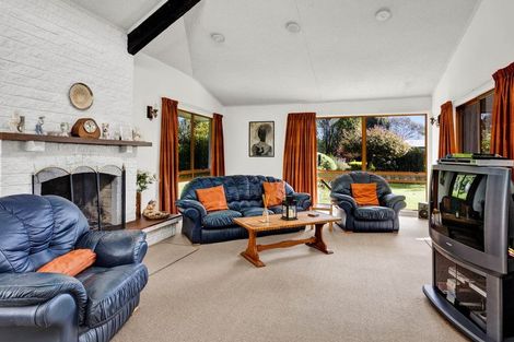 Photo of property in 116 Weraroa Road, Waverley, 4510