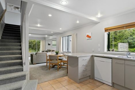 Photo of property in 201 Gillespie Place, Acacia Bay, Taupo, 3385