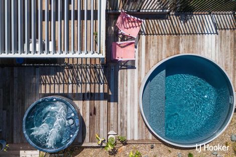 Photo of property in 55 Seaforth Road, Waihi Beach, 3611