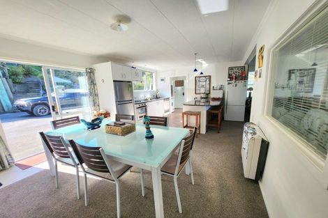 Photo of property in 166 Haven Street, Moeraki, 9482