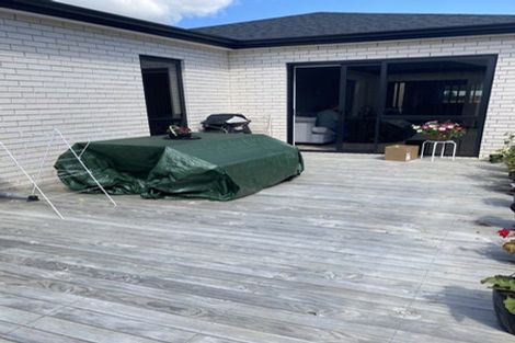 Photo of property in 46a Adams Road South, Pukekohe, 2120