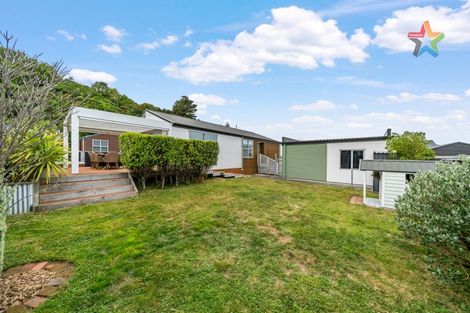 Photo of property in 3 Otonga Heights, Maungaraki, Lower Hutt, 5010