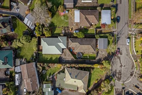 Photo of property in 14a Larch Place, Casebrook, Christchurch, 8051