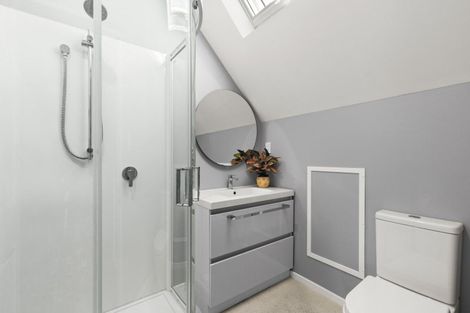 Photo of property in 12 Moorhouse Street, Taradale, Napier, 4112