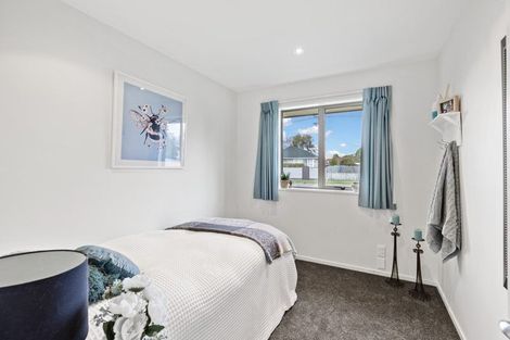 Photo of property in 1/36 Tuckers Road, Redwood, Christchurch, 8051