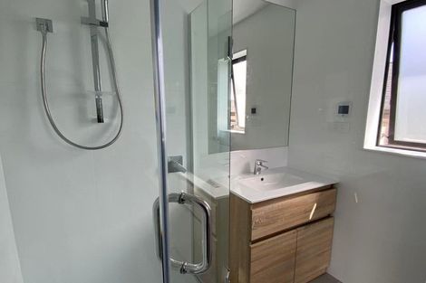 Photo of property in 24c Eban Avenue, Hillcrest, Auckland, 0627