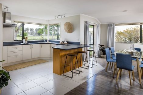 Photo of property in 24 Taylor Street, Cambridge, 3434