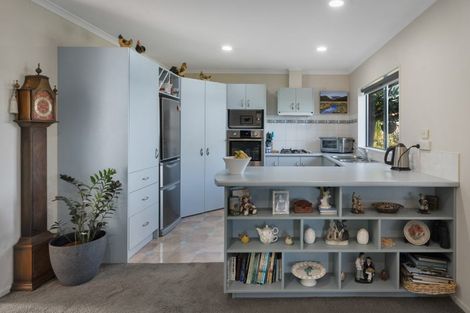 Photo of property in 98 Koutunui Road, Athenree, Katikati, 3177