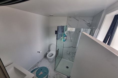 Photo of property in 2/42 Cambridge Terrace, Waiwhetu, Lower Hutt, 5010