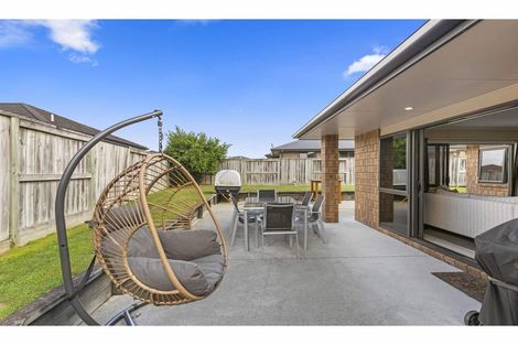 Photo of property in 13 Cole Thomas Place, Huntington, Hamilton, 3210