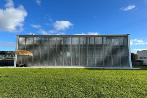 Photo of property in 45 Taumata Road, Omaha, 0986