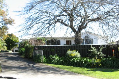 Photo of property in 26-28 Simla Avenue, Havelock North, 4130