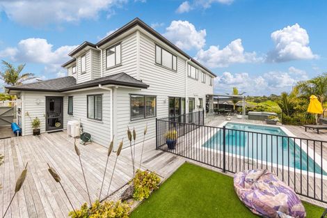 Photo of property in 60 Harvest Avenue, Orewa, 0931