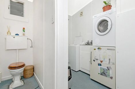 Photo of property in 17 Ormond Road, Whataupoko, Gisborne, 4010