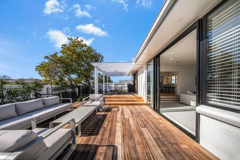 Photo of property in 23 Birkenhead Street, Avonhead, Christchurch, 8042