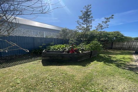 Photo of property in 1/58 Oram Avenue, New Brighton, Christchurch, 8061