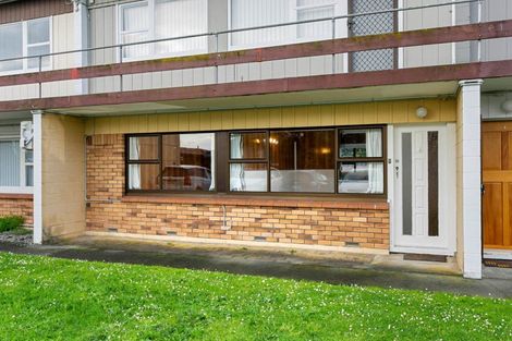 Photo of property in 2/124 Kolmar Road, Papatoetoe, Auckland, 2025