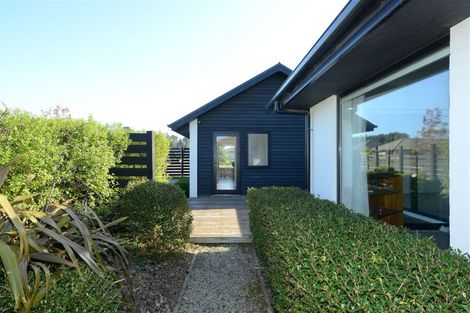 Photo of property in 24 Shillingford Boulevard, Rolleston, 7615